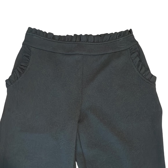 NWOT cropped ruffle trousers - Picture 4 of 8